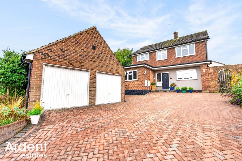 Property photo 1 of 29