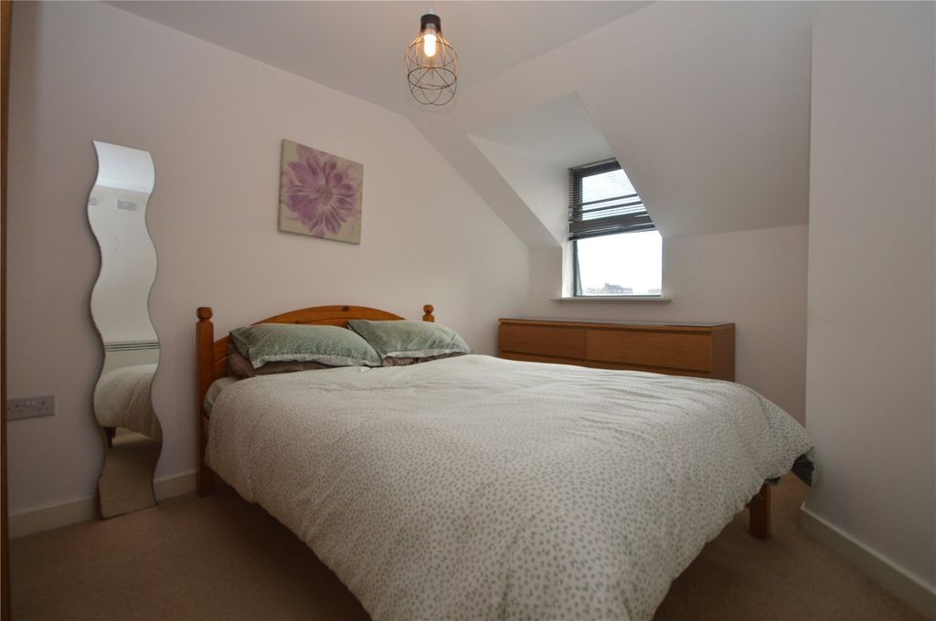 Property photo 3 of 4 Picture No. 03