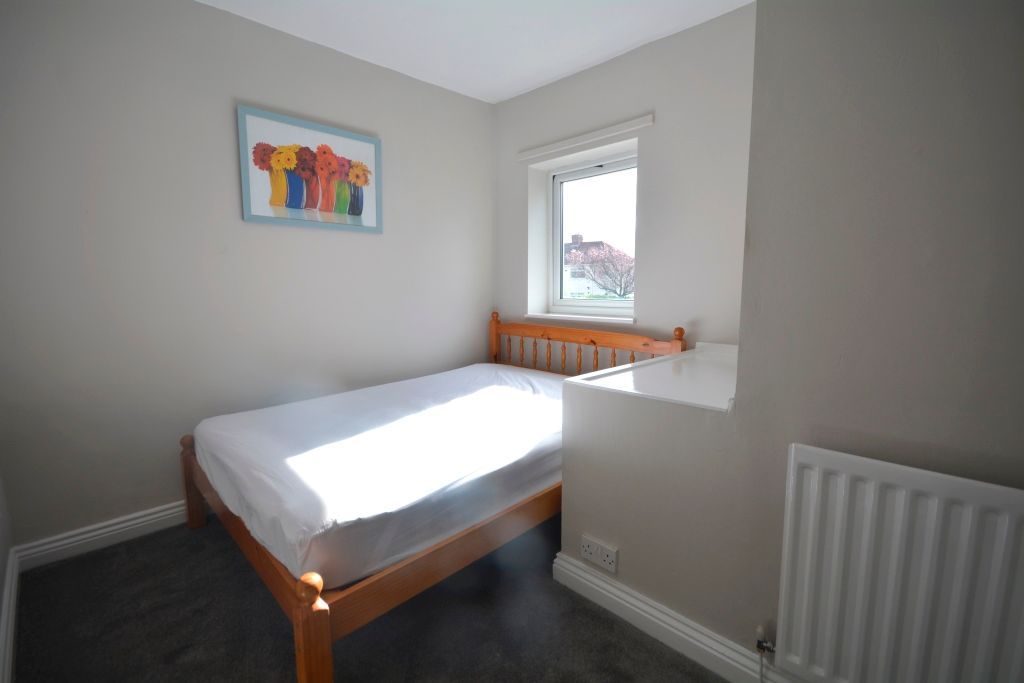 Additional image 5 of 2 bed flat for saleFront Street, Framwellgate Moor, Durham DH1