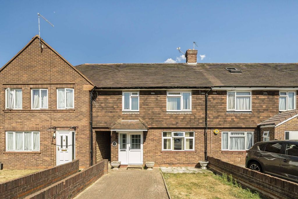 Property photo 1 of 9