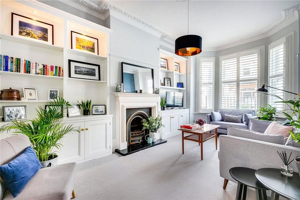 Property photo 1 of 6