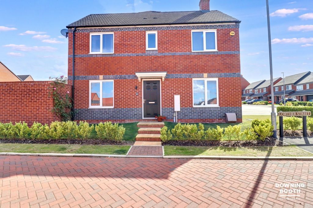 Property photo 1 of 25