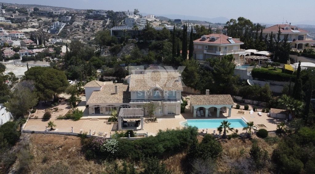 Property photo 1 of 41 Sale Exclusive Listing Large Villa On 4,929 Sqm Of Land In