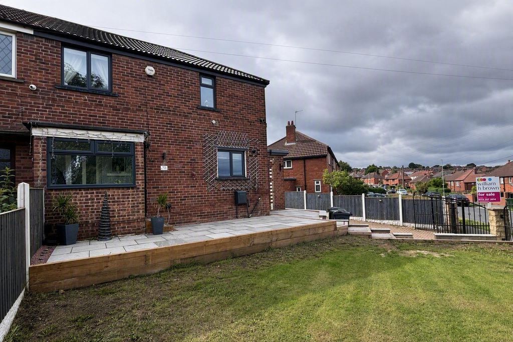Property photo 1 of 20