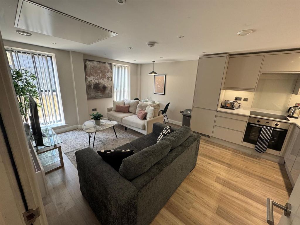 Property photo 2 of 10 Whatsapp Image 2025-07-02 At 13.30.26 (1).Jpeg