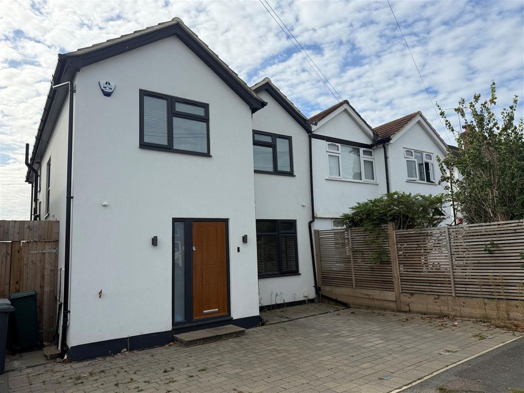 Property photo 1 of 21 Front1.Jpg