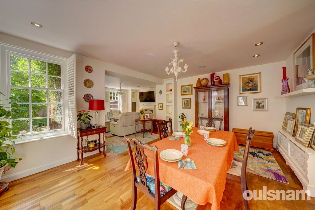 Property photo 3 of 48 Picture No. 34