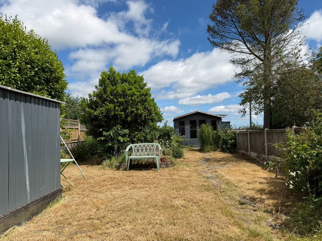 Property photo 2 of 15
