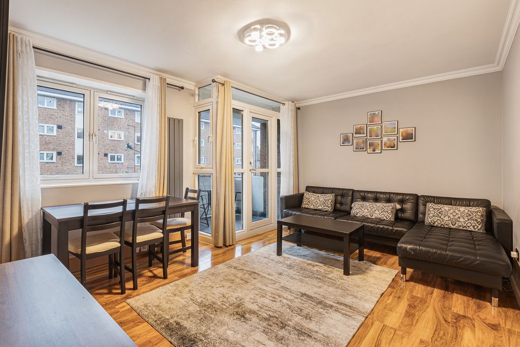 Property photo 2 of 12