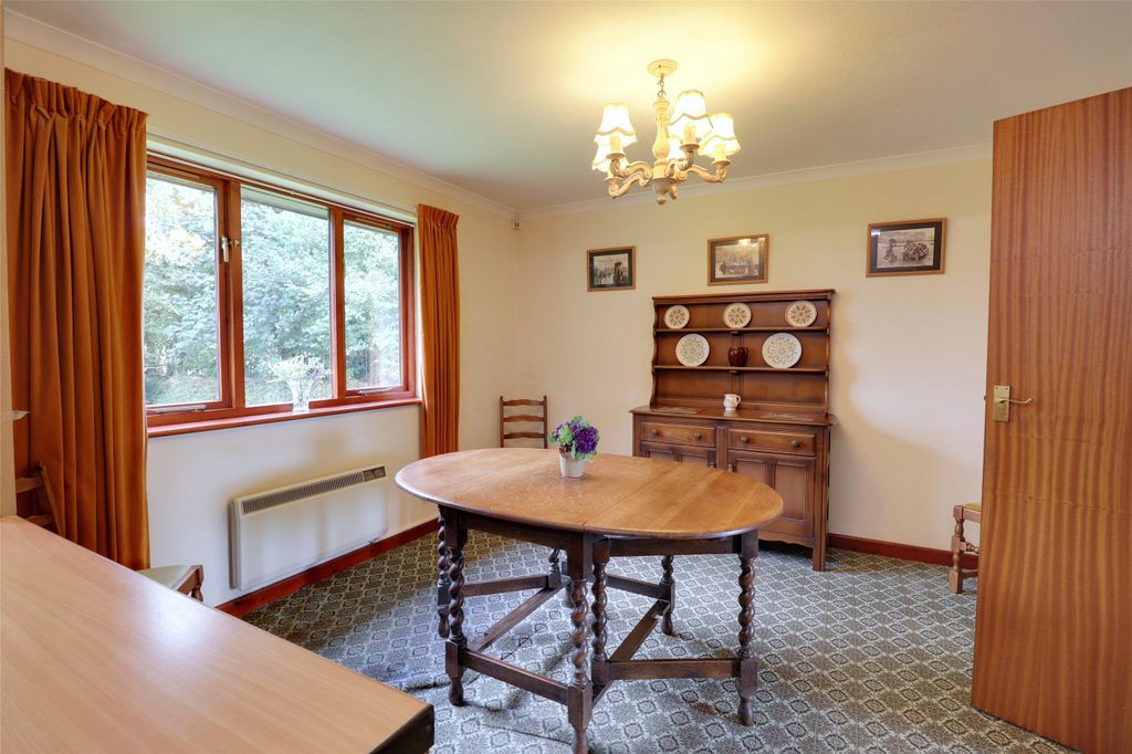 Property photo 3 of 18 3 - Picture No. 03