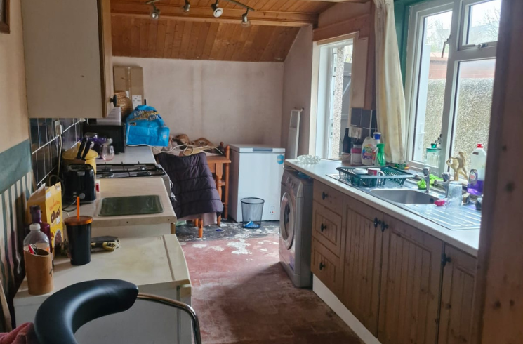 Property photo 3 of 6