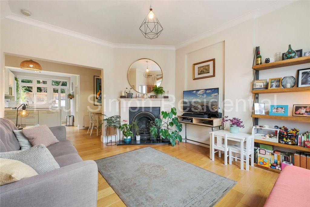 Property photo 2 of 21 Picture No. 03