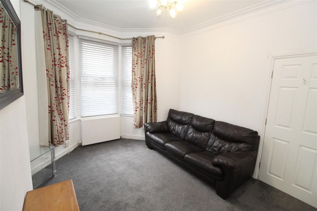 Property photo 2 of 20 Img_3899.Jpg