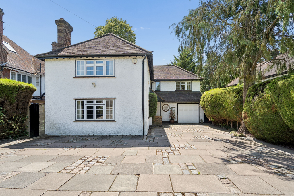 Property photo 1 of 22