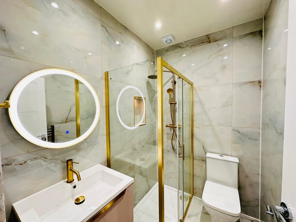 Property photo 2 of 3 Shower Room
