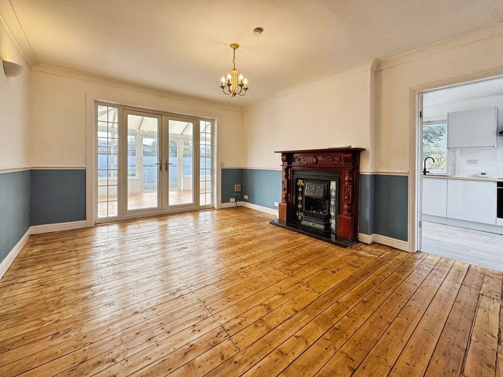 Property photo 2 of 15 Picture No. 09