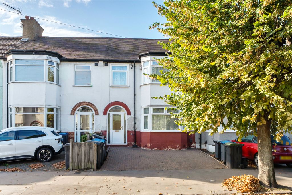 Property photo 1 of 13 External
