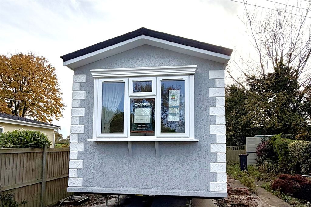 Property photo 1 of 20 (Main)