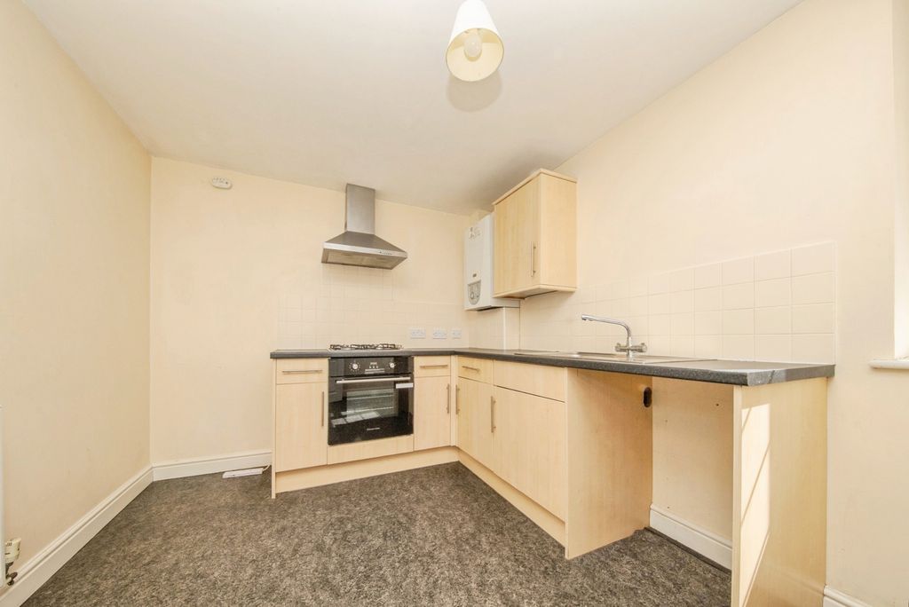 Property photo 2 of 10 Pbox-Img.Jpg