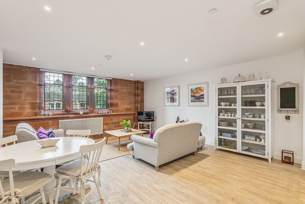 Property photo 2 of 36 2