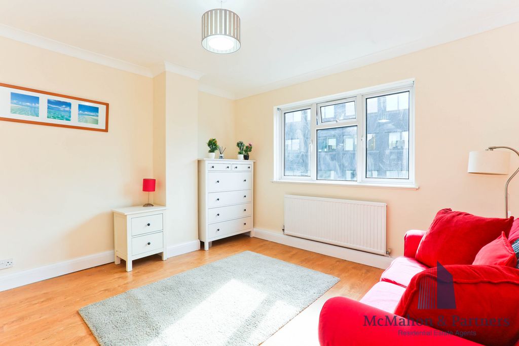 Property photo 1 of 6