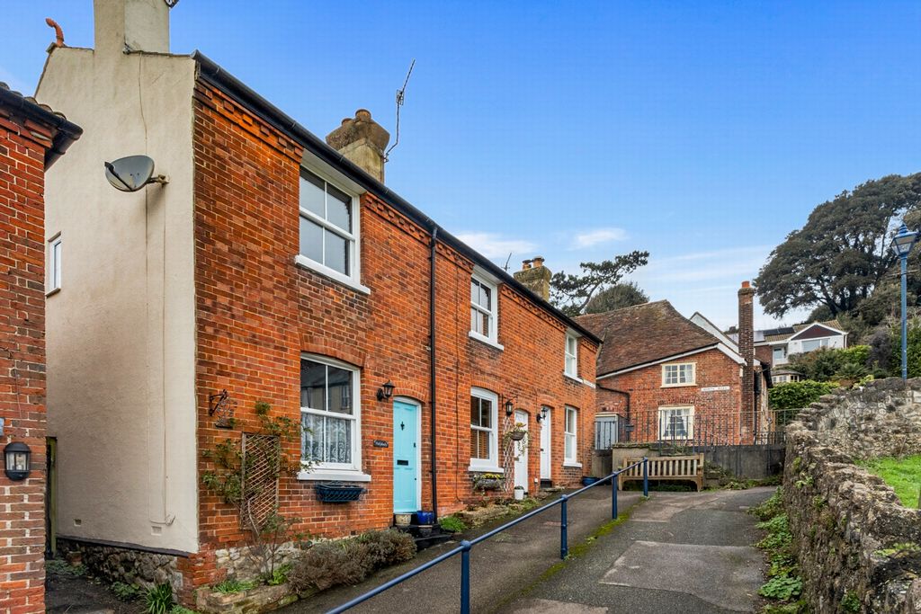 Property photo 1 of 22 Front