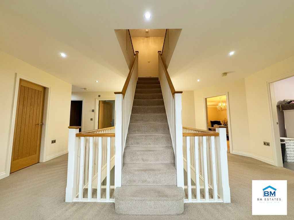 Additional image 10 of 6 bed detached house for saleUppingham Road, Leicester LE5