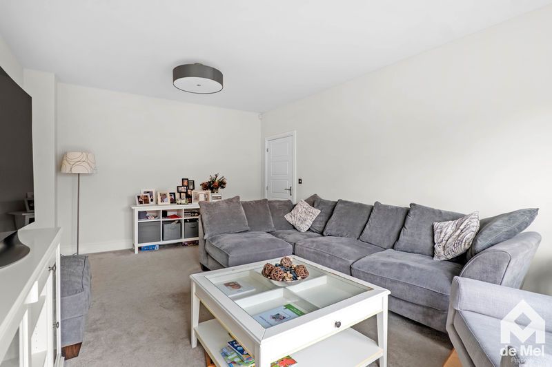 Property photo 3 of 24 Photo 21