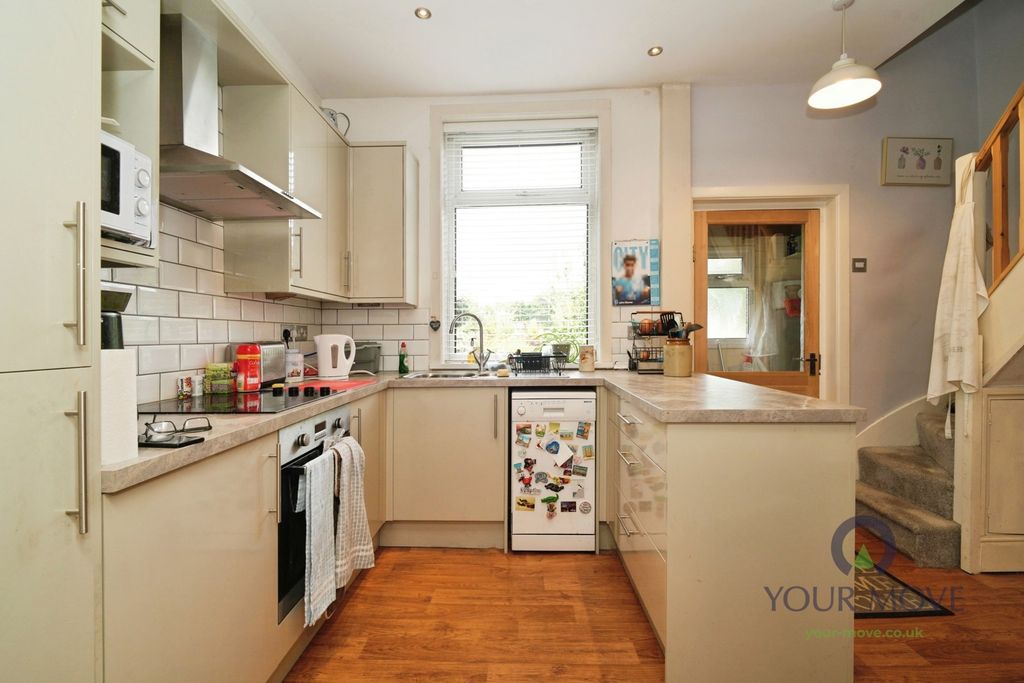 Property photo 2 of 10 Pbox-Img.Jpg