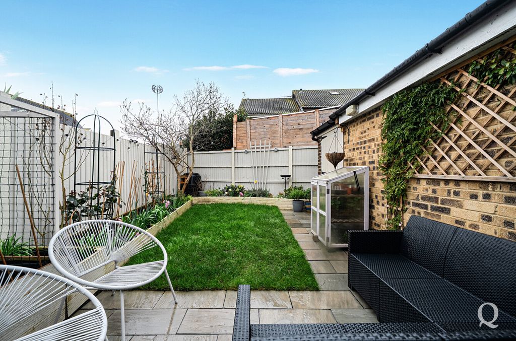 Property photo 3 of 21 B2d545Cb-8E73-42c...