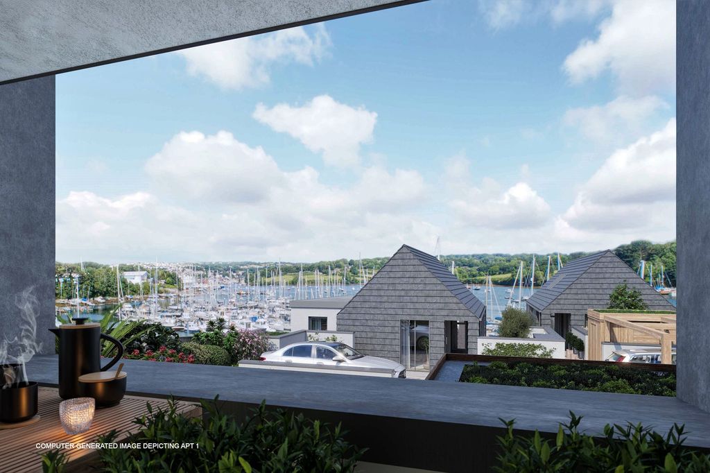 Property photo 2 of 32