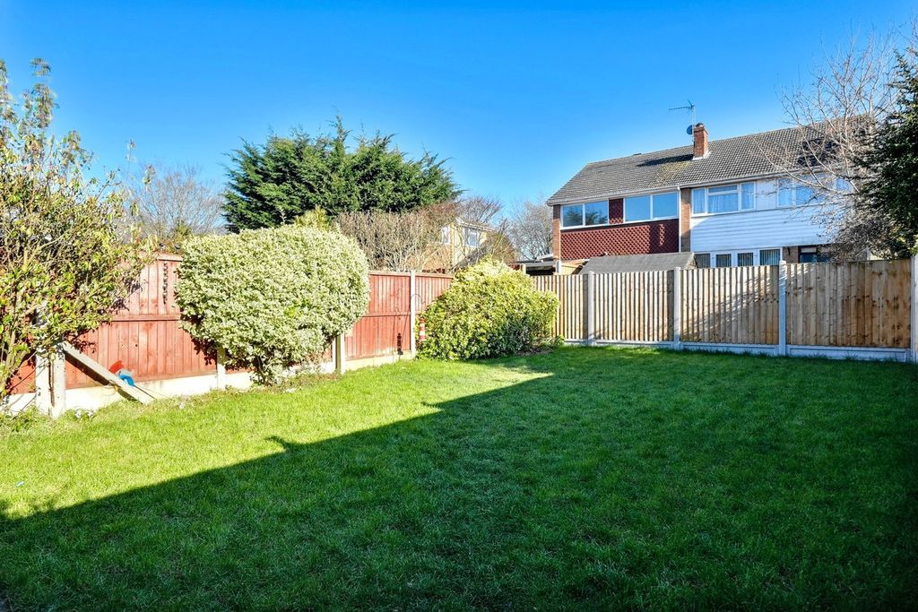 Property photo 2 of 13