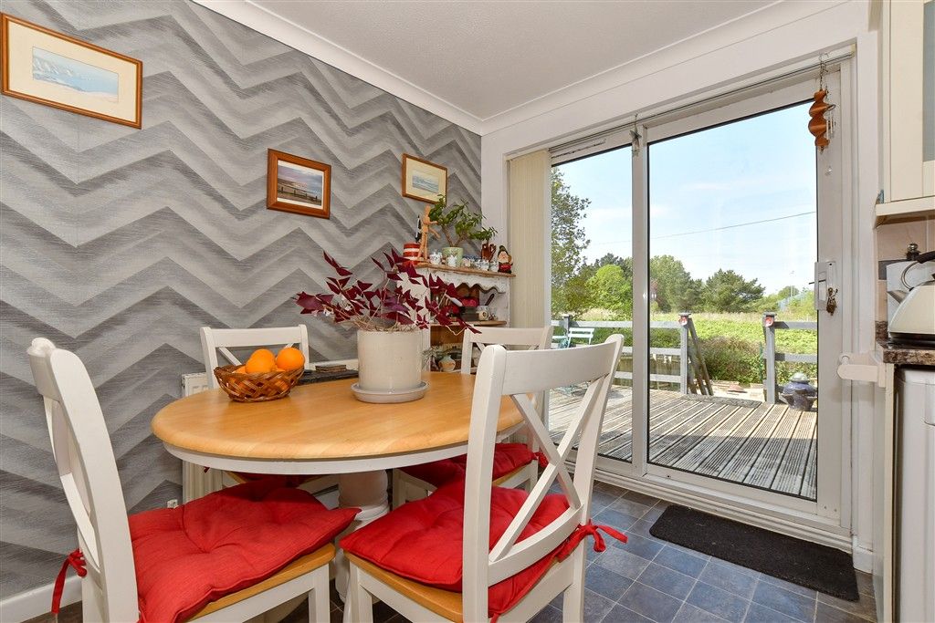 Property photo 3 of 15 Kitchen/Dining Room