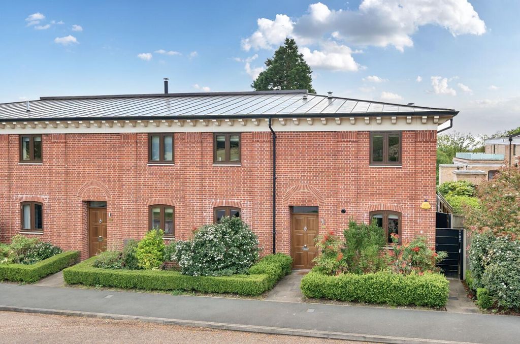 Property photo 2 of 14 Davidson Frost-Wellings, Dfw, Bentley Priory, Stan