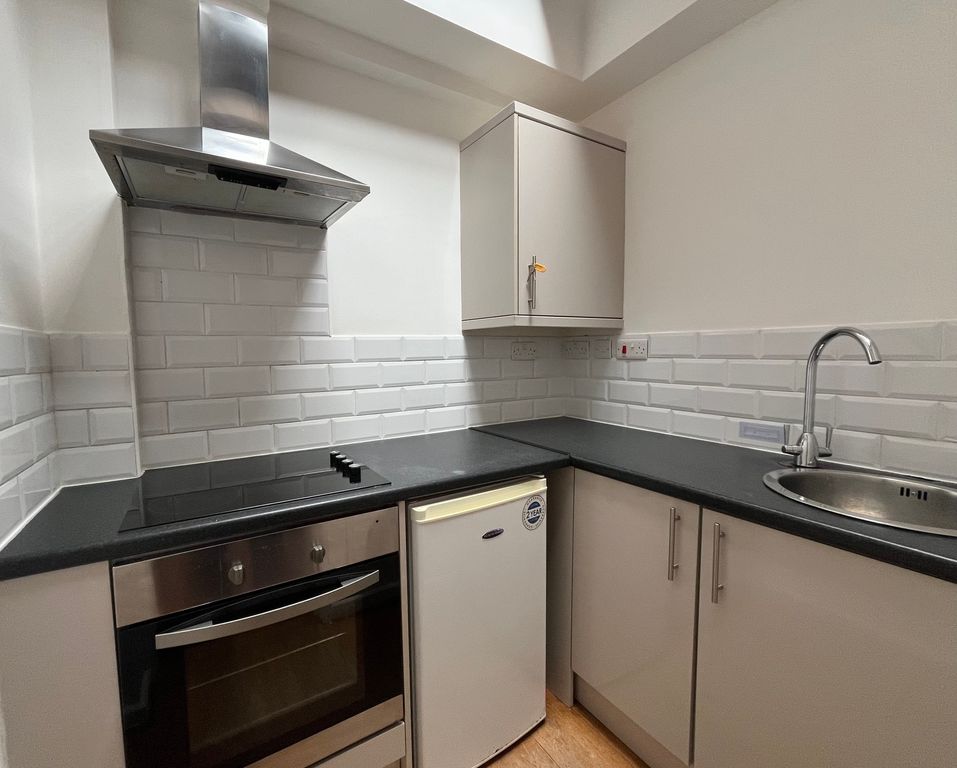 Property photo 3 of 4 Img_5361