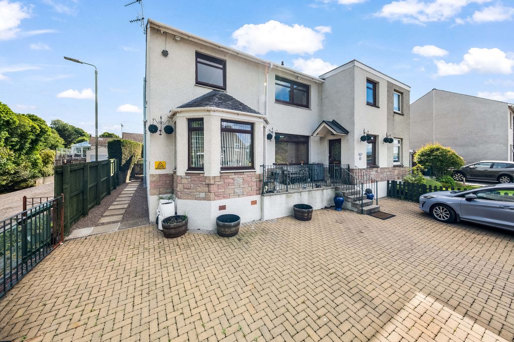 Property photo 1 of 34