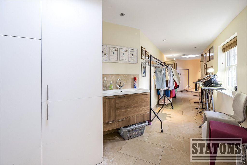 Additional image 46 of 9 bed detached house to rentRush Green, Hertford, Hertfordshire SG13