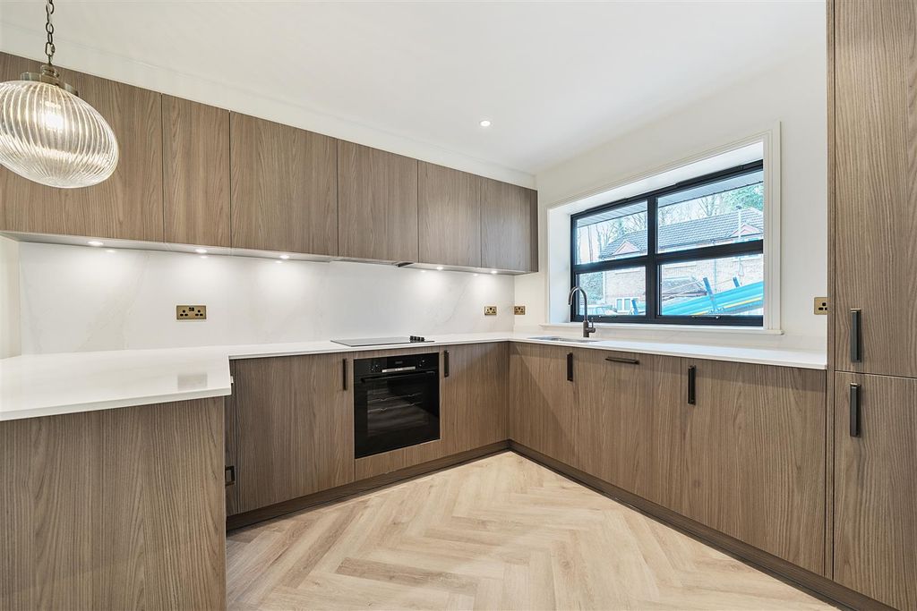 Property photo 3 of 16 1248859 (5).Jpg