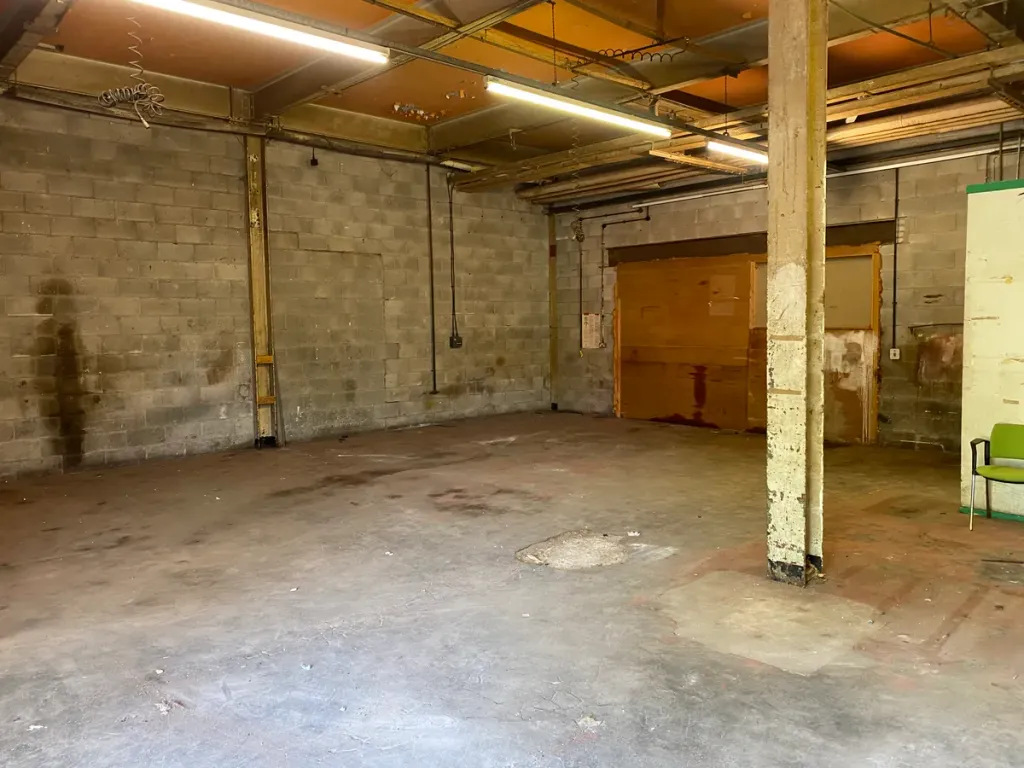 Property photo 1 of 5