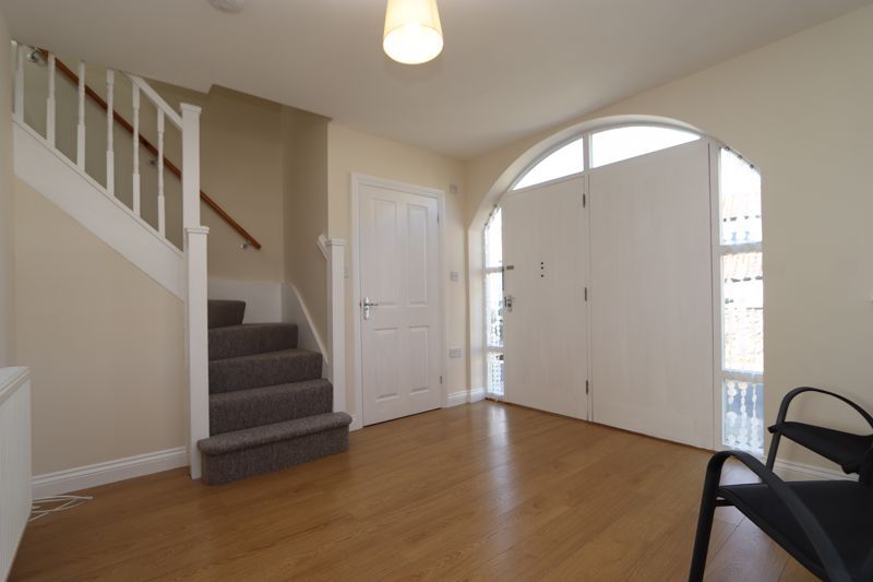 Property photo 2 of 11 Sitting Room
