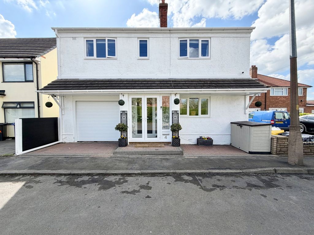Property photo 1 of 50