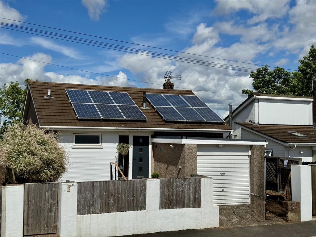 Property photo 1 of 30