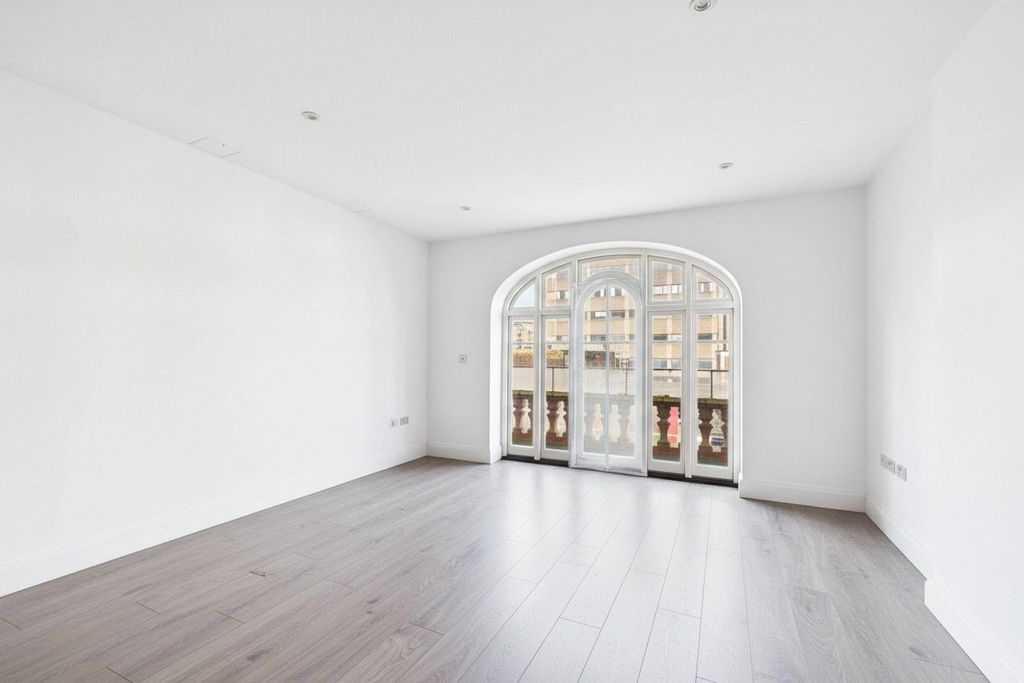 Property photo 1 of 7 Picture No. 38