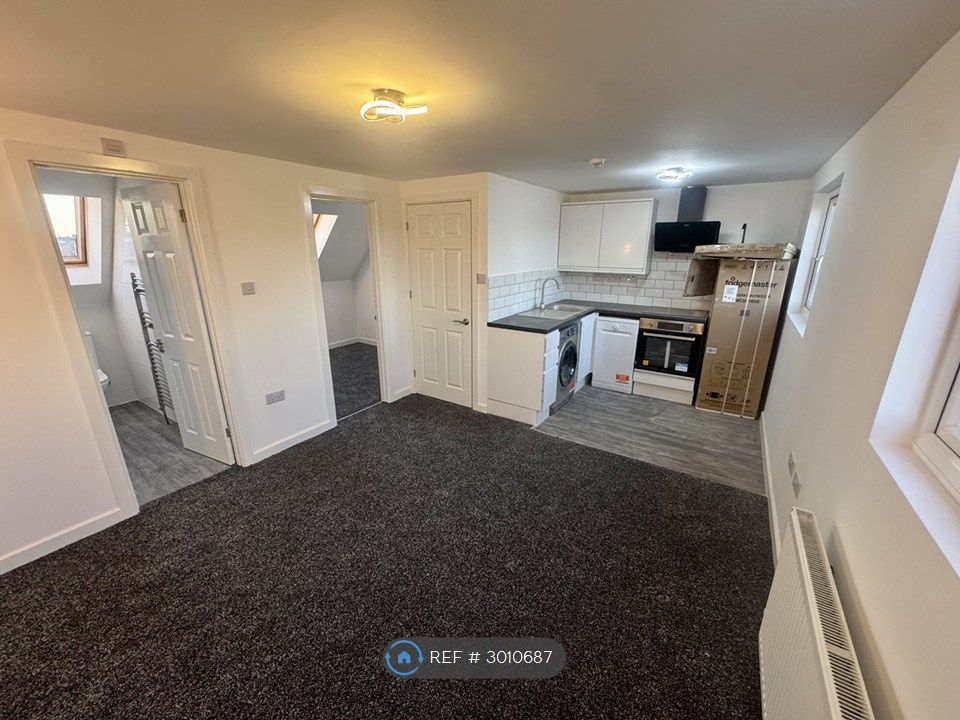 Property photo 1 of 35