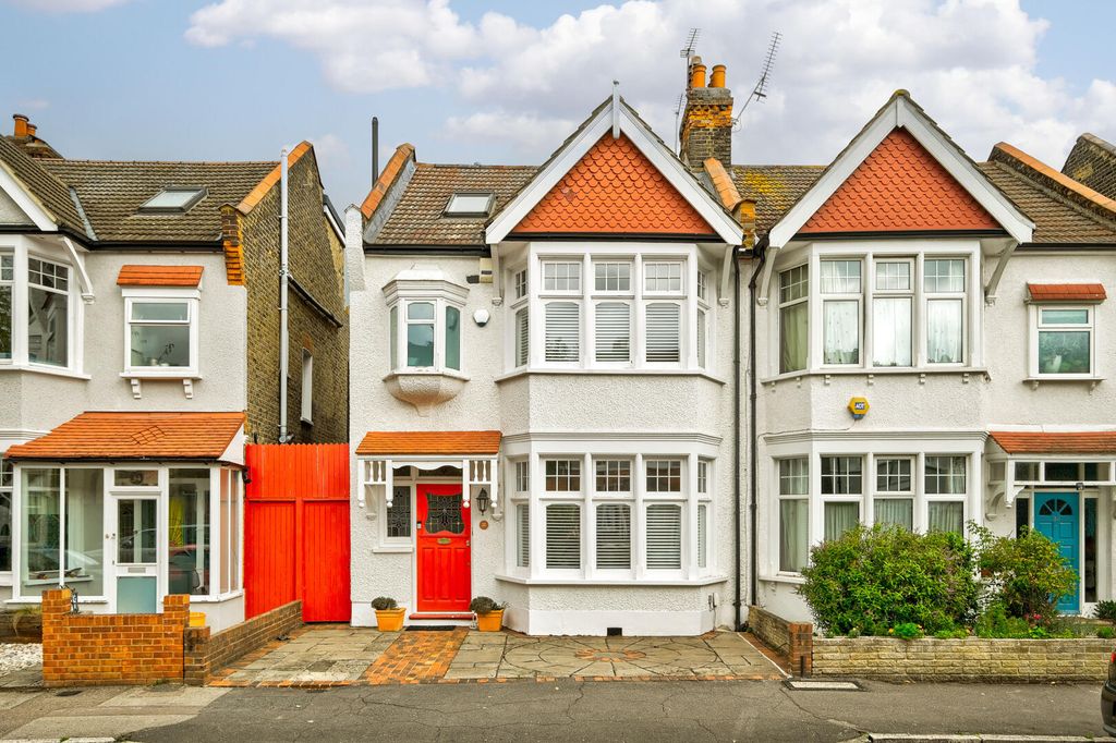 Property photo 1 of 38