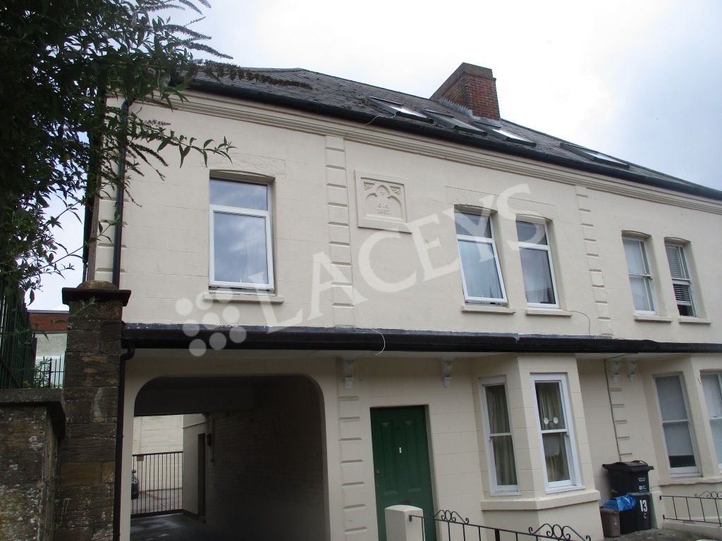 Property photo 1 of 6 External