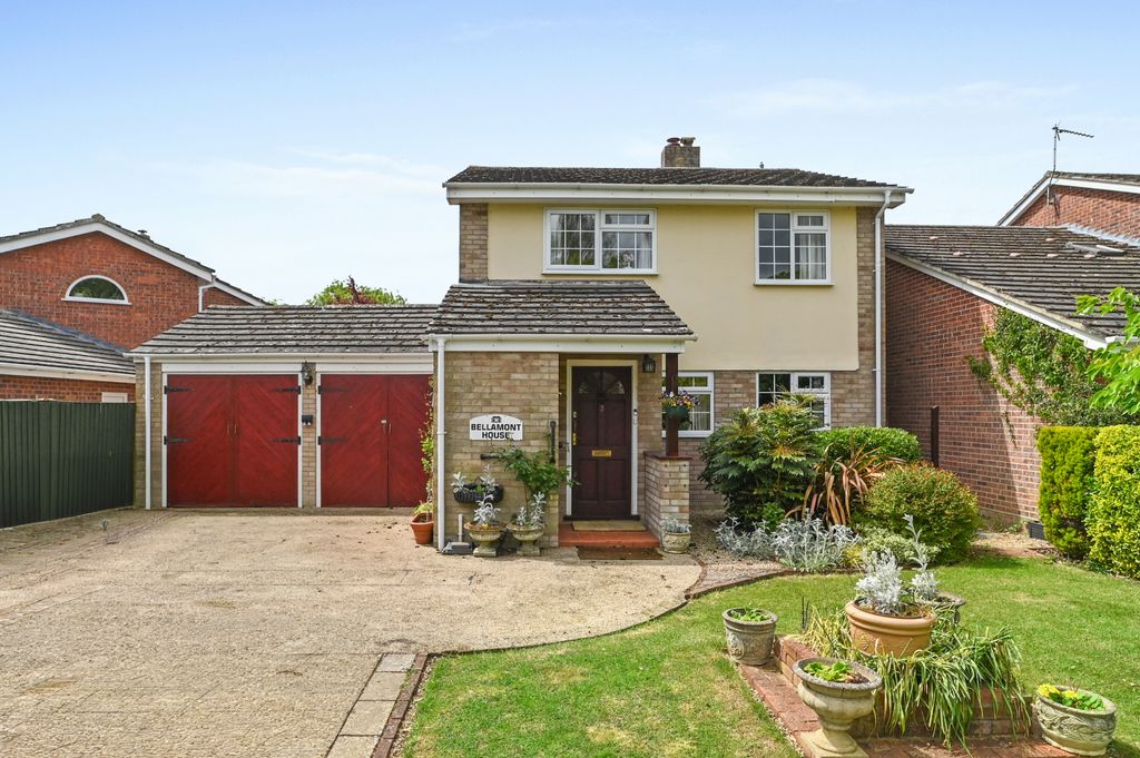 Property photo 1 of 16