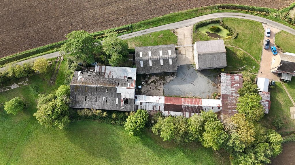 Property photo 3 of 8 Dji_20250919090113_0025_D.Jpg