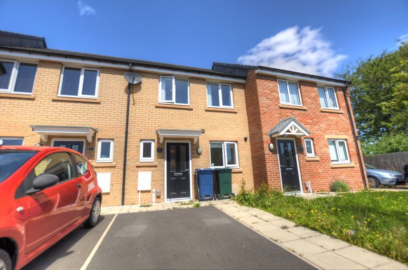 Property photo 1 of 12 Photo 11