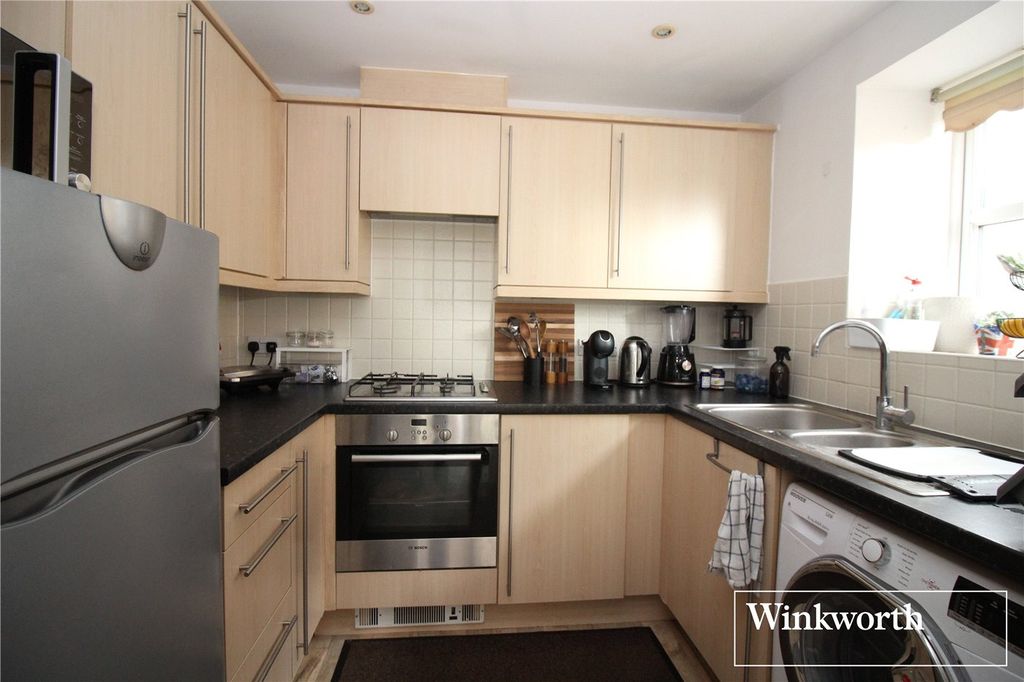 Property photo 3 of 5 Picture No. 04